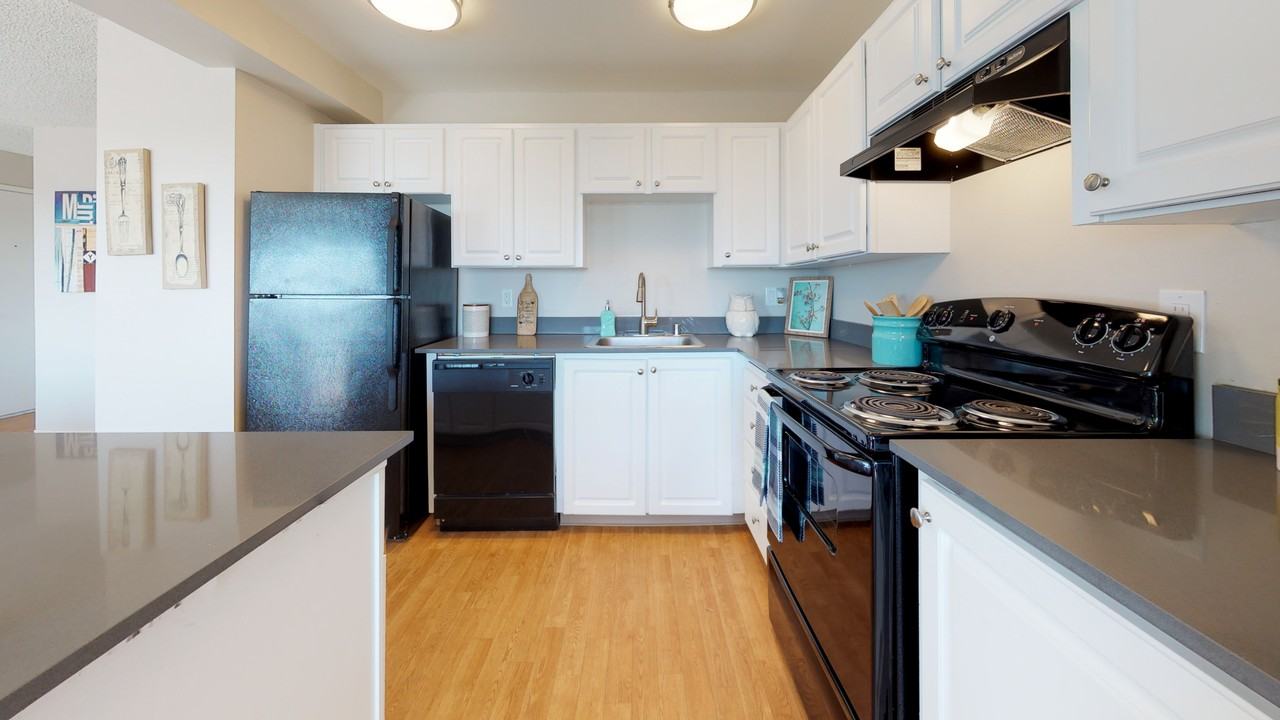 Sunset View - Photo 5 of 27