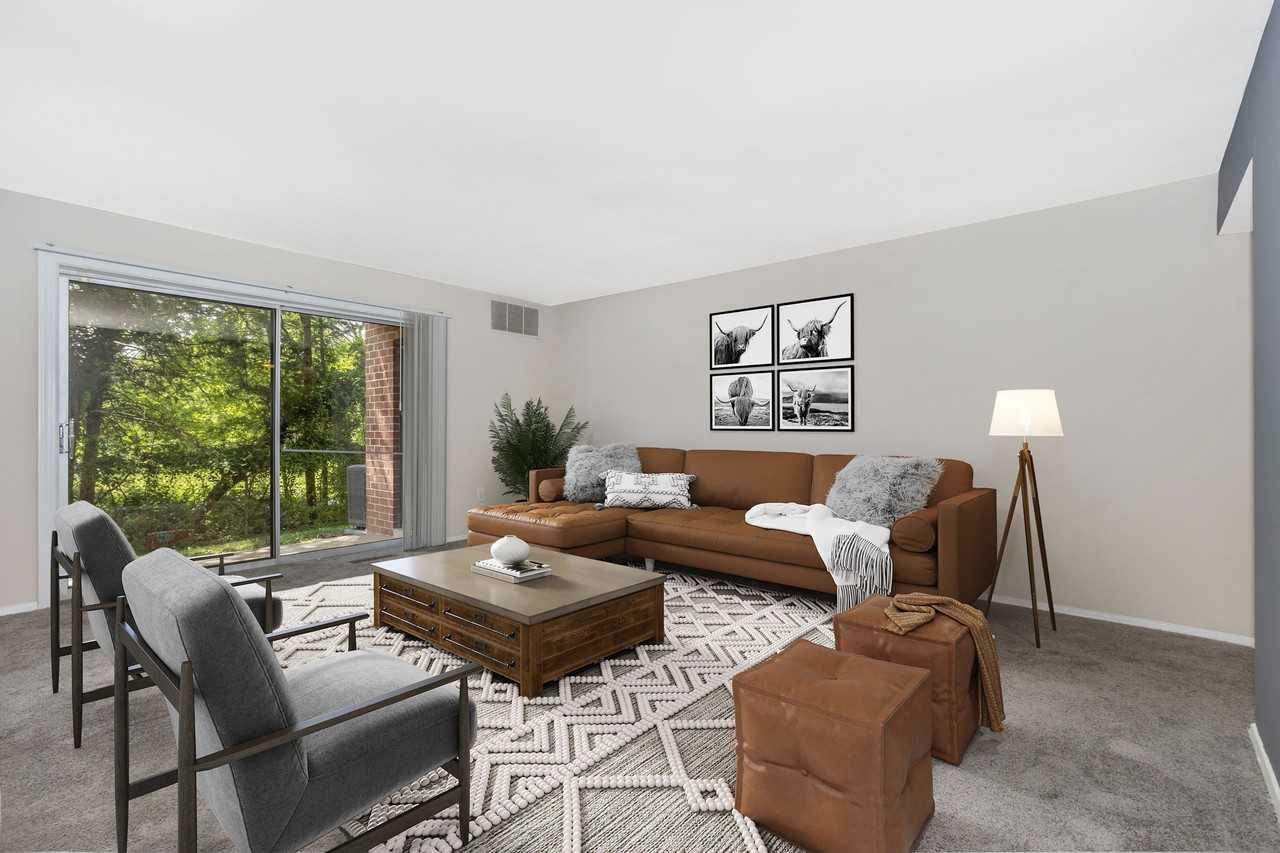 Villas at 4607 - Photo 6 of 25