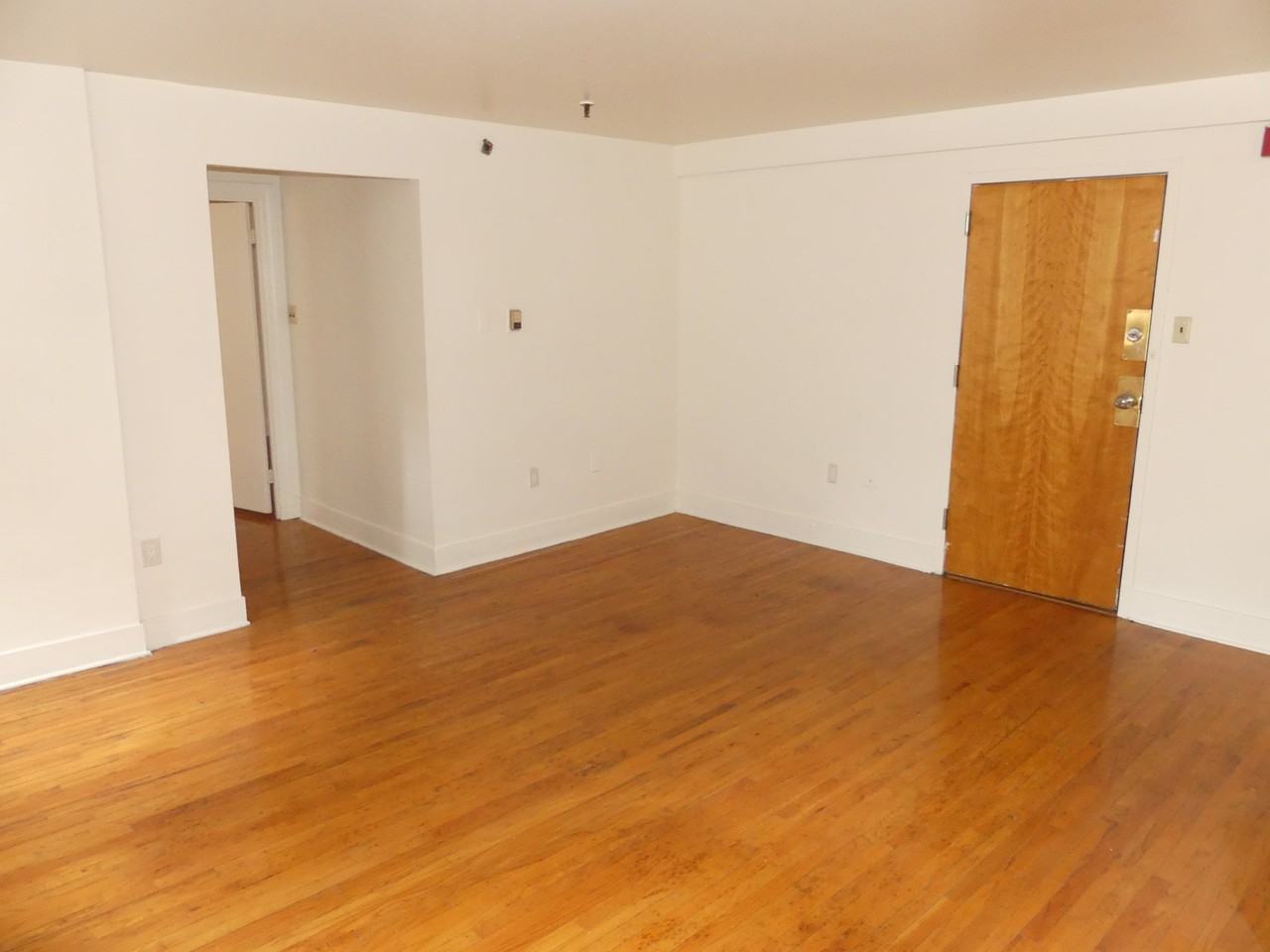 Winchester Apartments - Photo 7 of 12