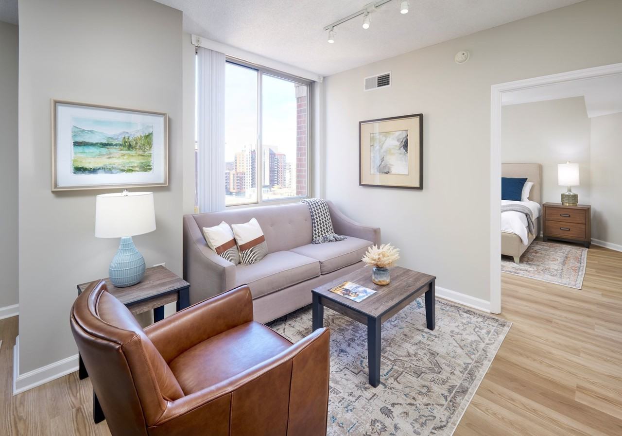 Carlyle Place - Photo 6 of 50