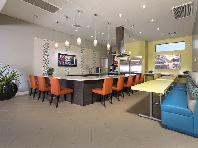 Liv Northgate - Photo 6 of 71