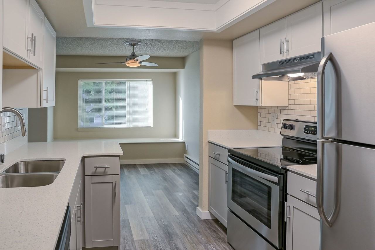 Bennett Properties Inc. DBA Villa Bonita - Photo 6 of 36