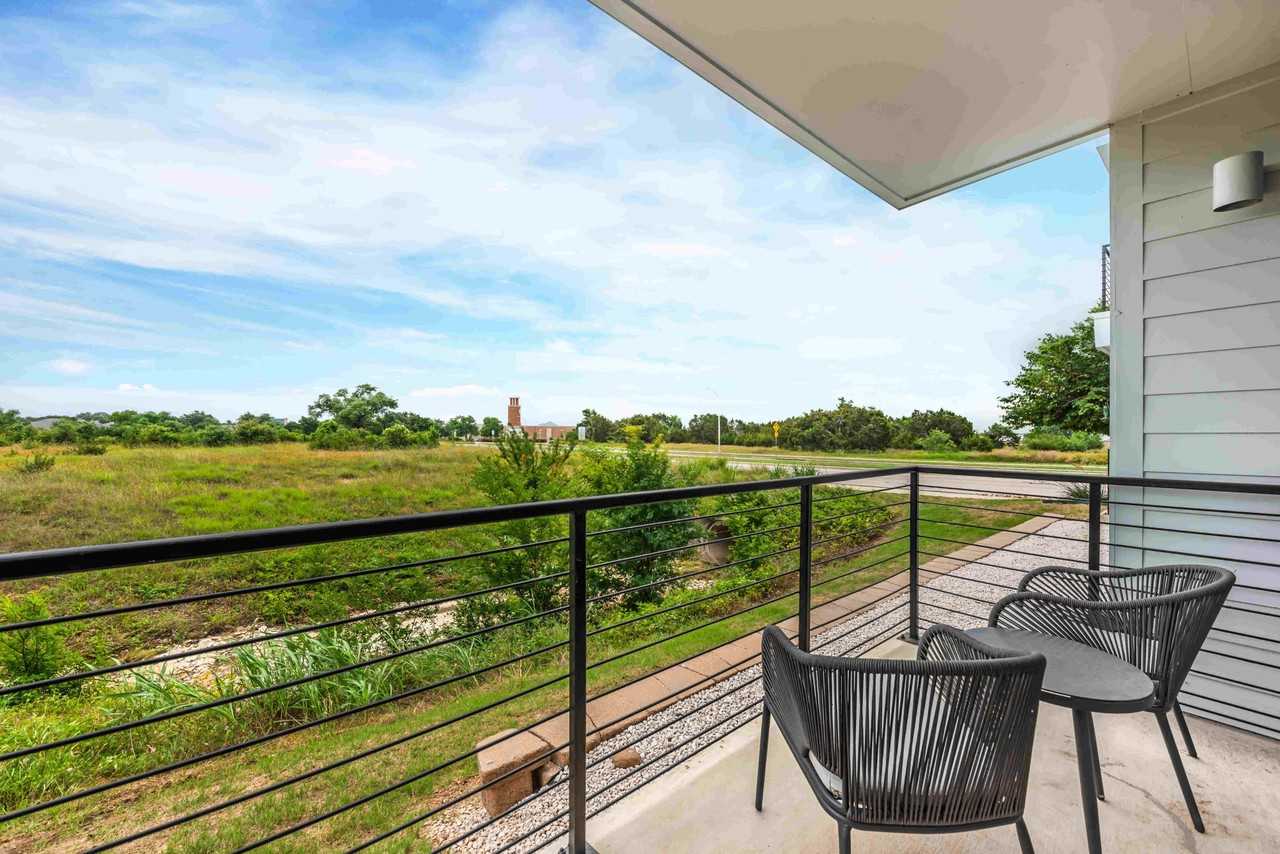 The View at Cedar Park - Photo 4 of 35