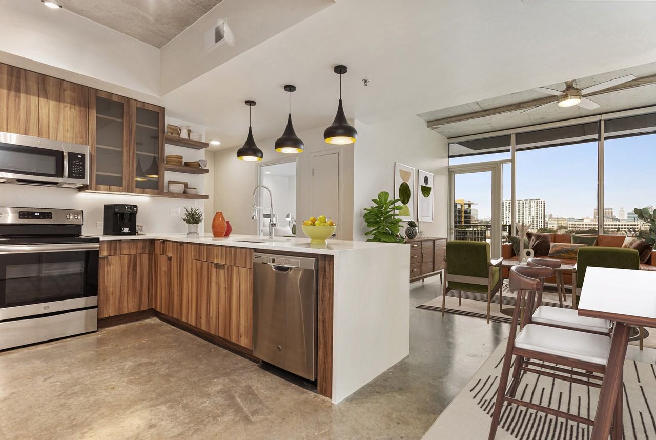 AMLI on 2ND - Photo 2 of 35