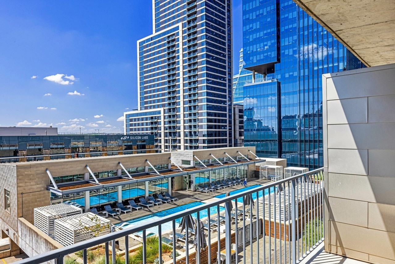 AMLI on 2ND - Photo 3 of 35