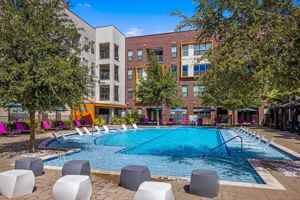 featured image of 2401 Aldrich St