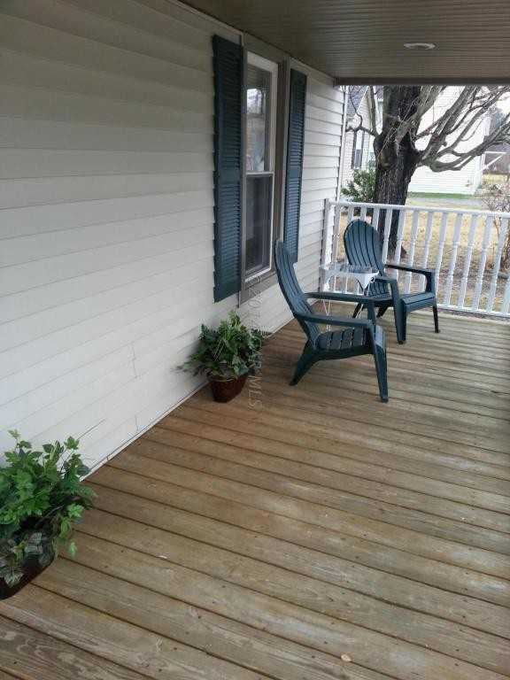 307 E Church St - Photo 3 of 17