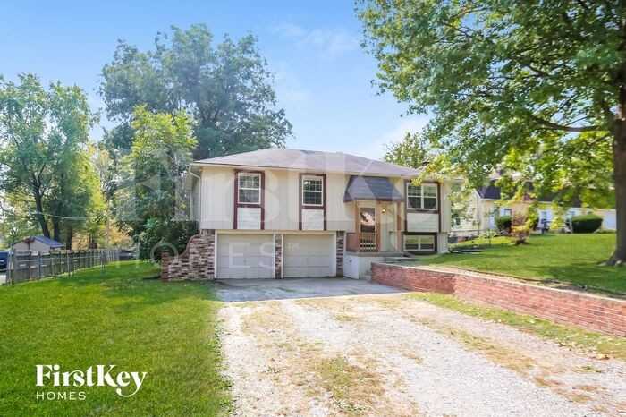 16005 E Cogan Ln - Photo 2 of 15