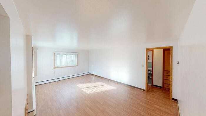 818 1/2 N 14th St - Photo 2 of 10