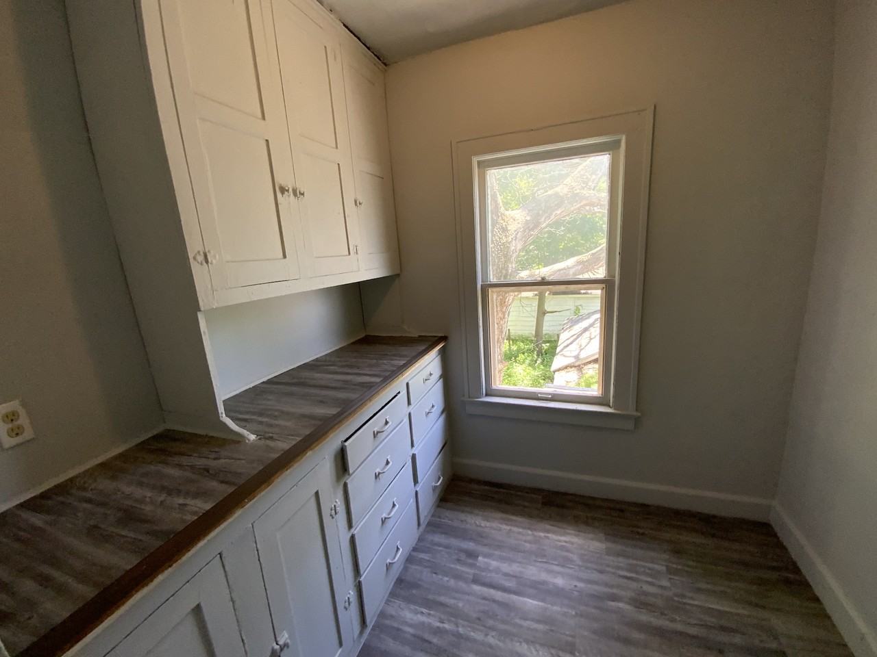 905 Chandler Street #1-2 - Photo 7 of 17