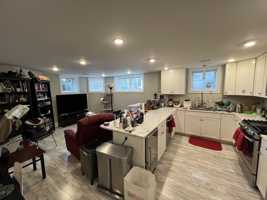 featured image of 116 Holland Street #1A