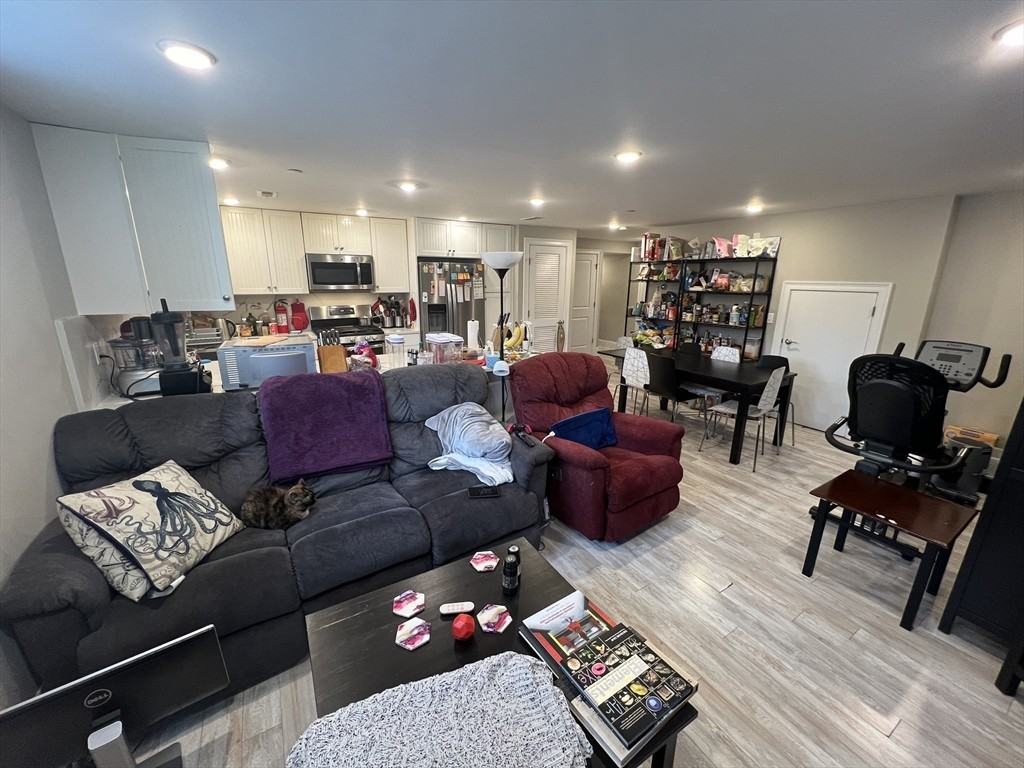 116 Holland Street #1A - Photo 5 of 21