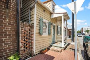 featured image of 519 East York Street #NA