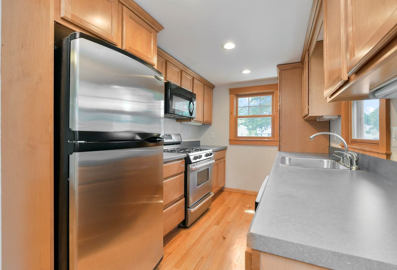 10 Westchester Cir #NA - Photo 3 of 13