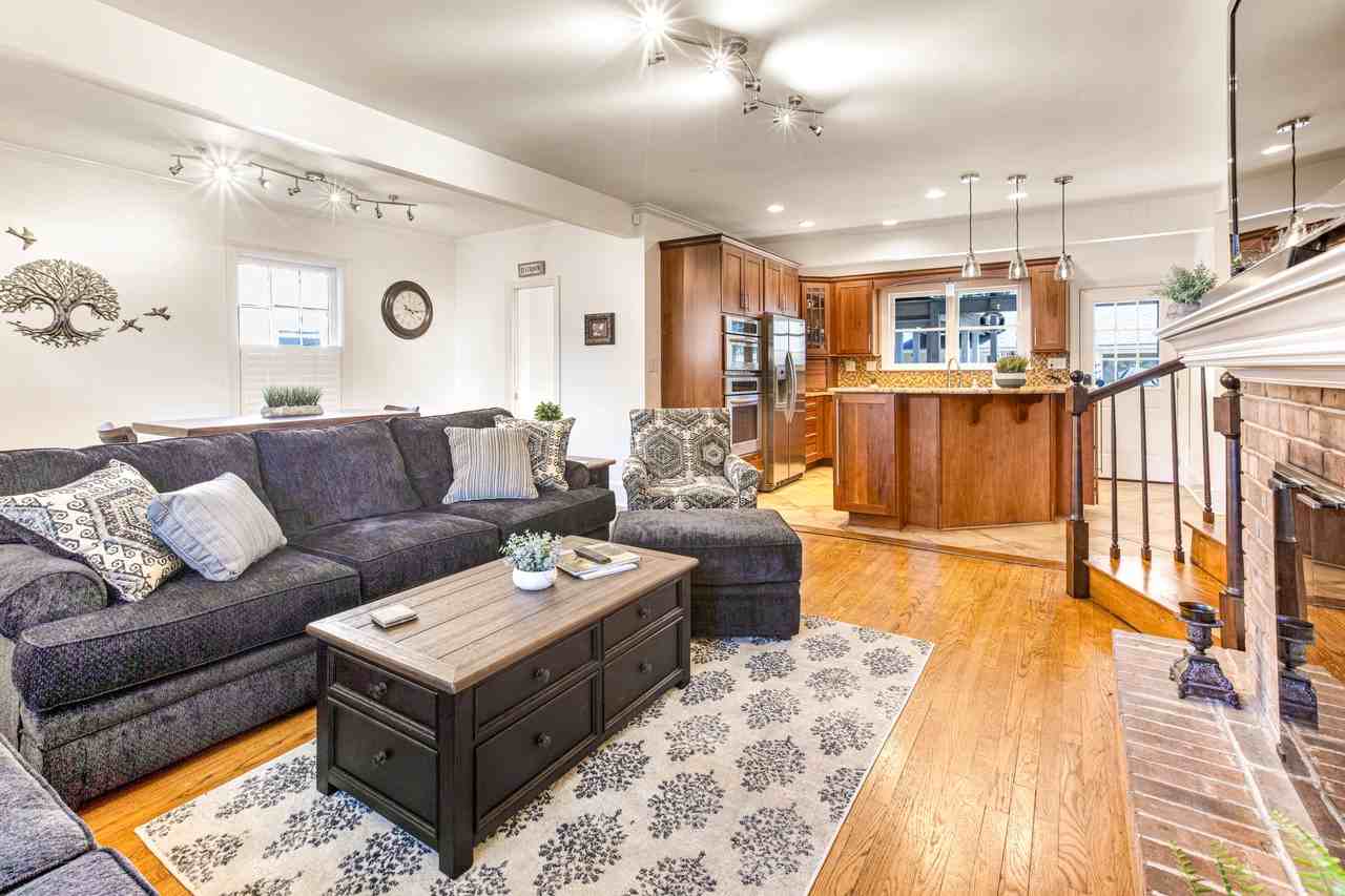 116 E 55th St #NA - Photo 3 of 18