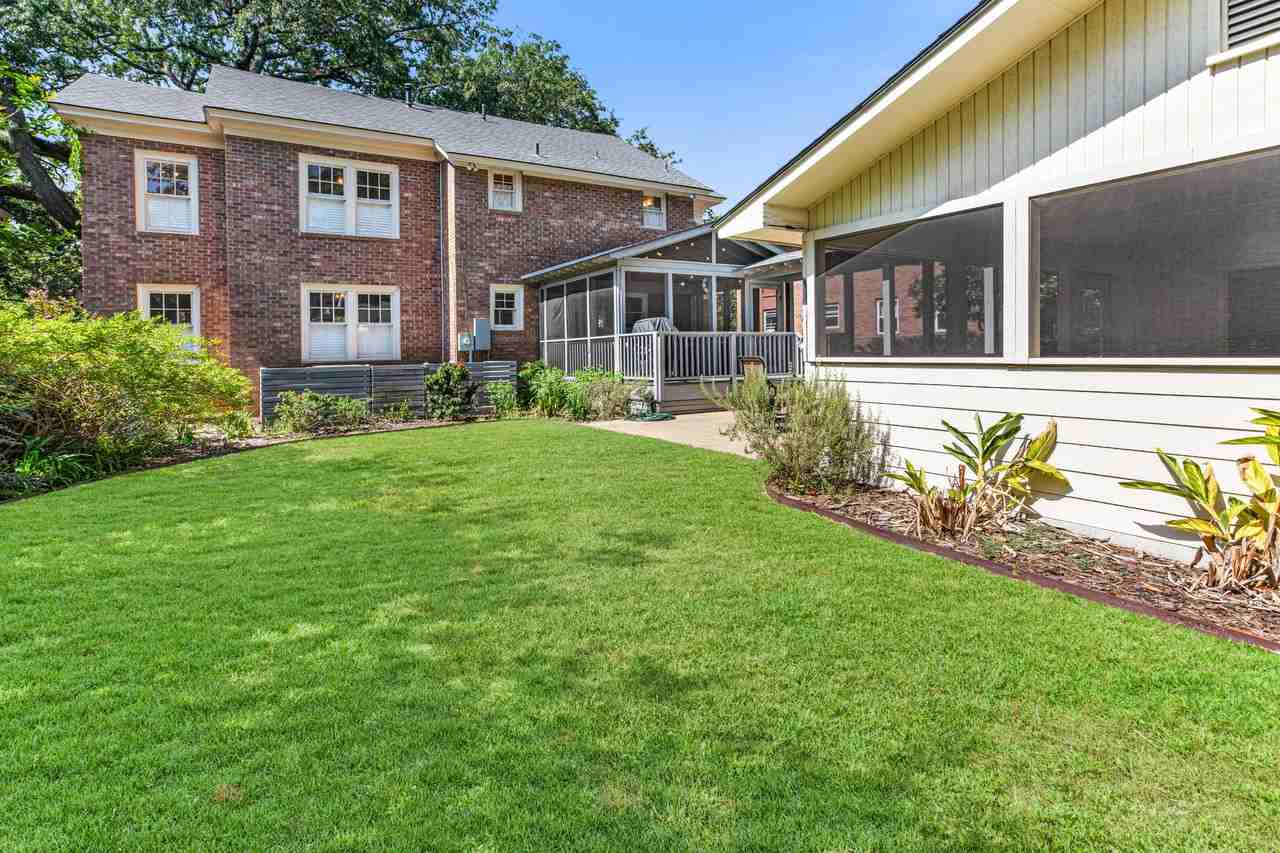 116 E 55th St #NA - Photo 6 of 18