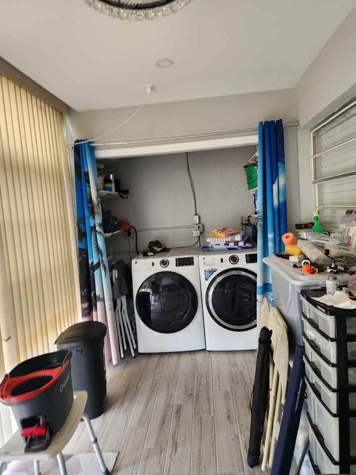 4940 Vincennes St #110 - Photo 3 of 20