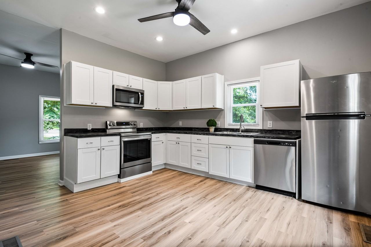 1586 3rd Street Dr Ne #NA - Photo 6 of 32