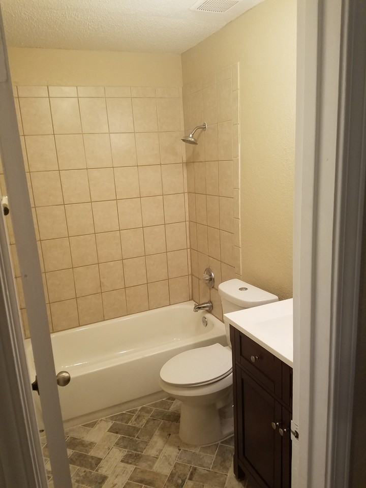 4208 Oleander Trl #NA - Photo 5 of 12