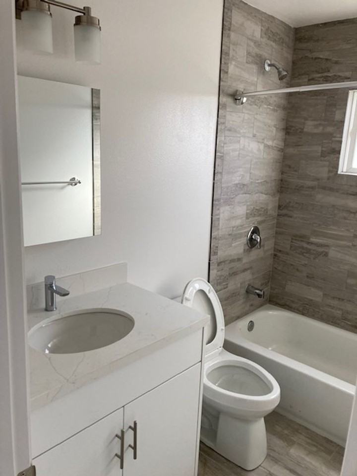 Pine Terrace Apartments - Photo 2 of 13