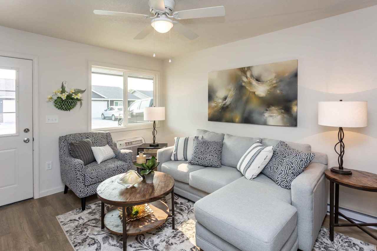 809 Robin - Photo 4 of 39