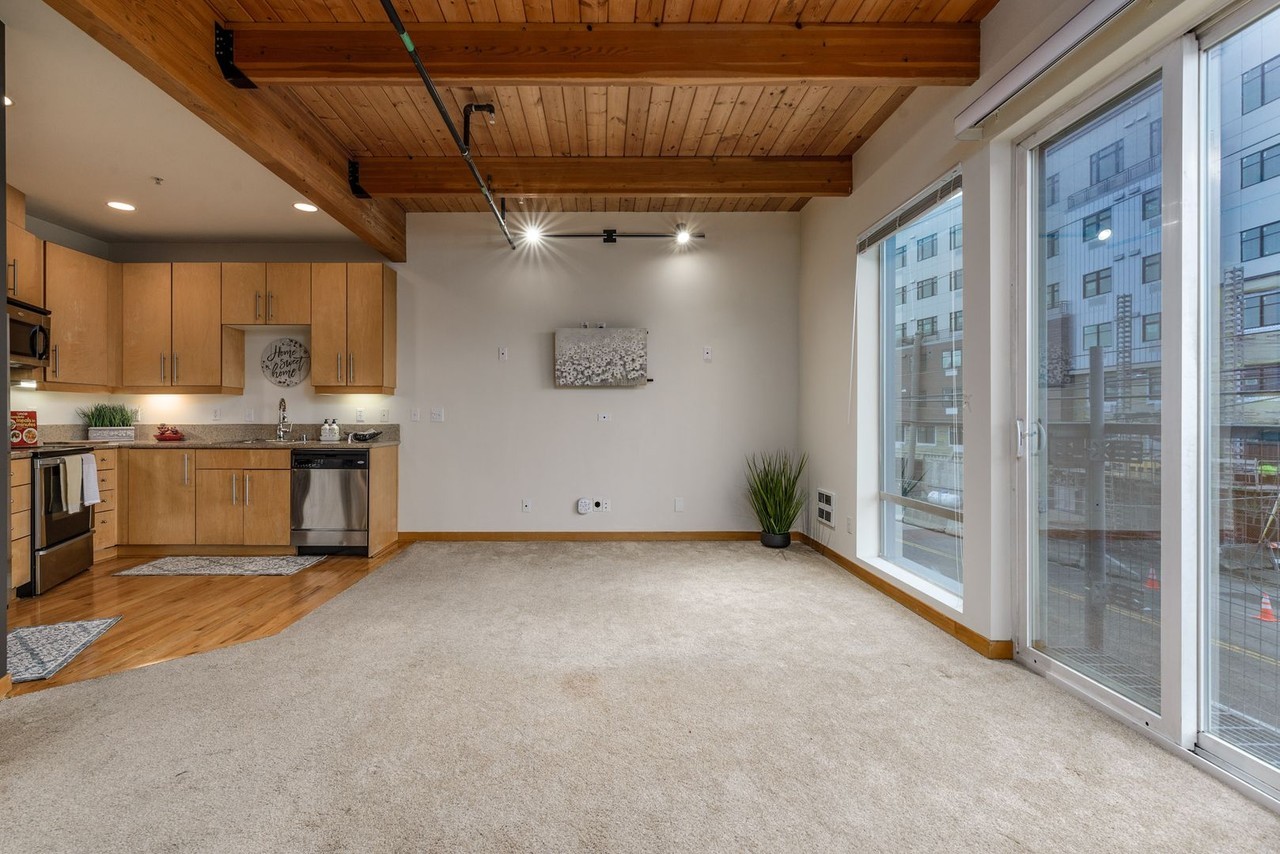2520 Jefferson Ave #M - Photo 4 of 14