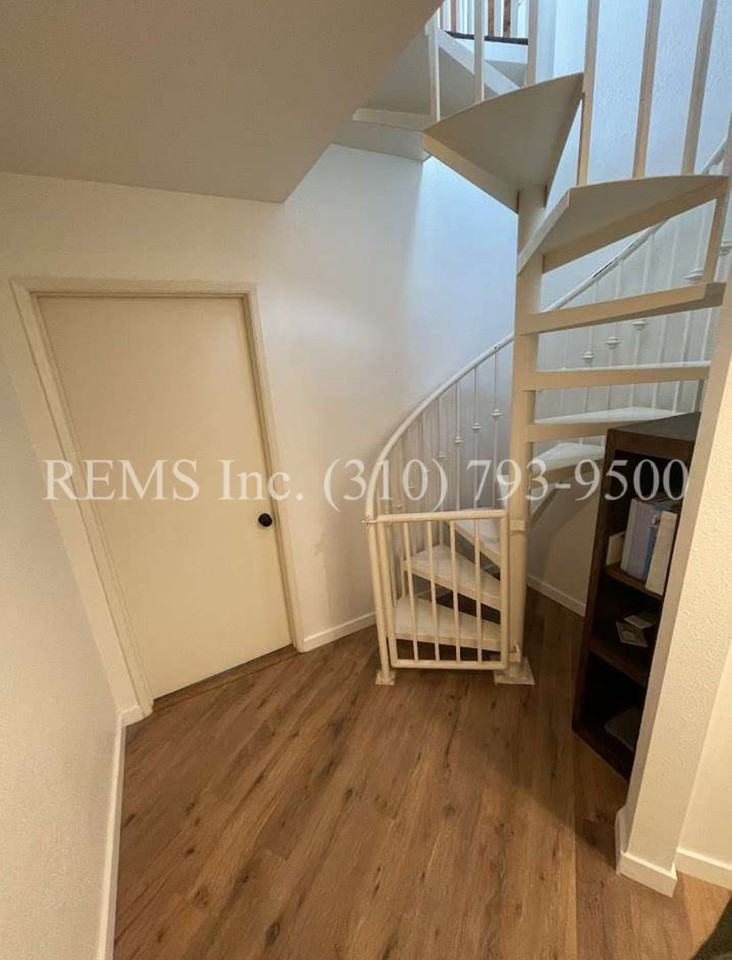 17910 Cordary Ave - Photo 2 of 22