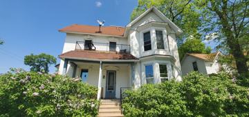 featured image of 705 E Grand Ave