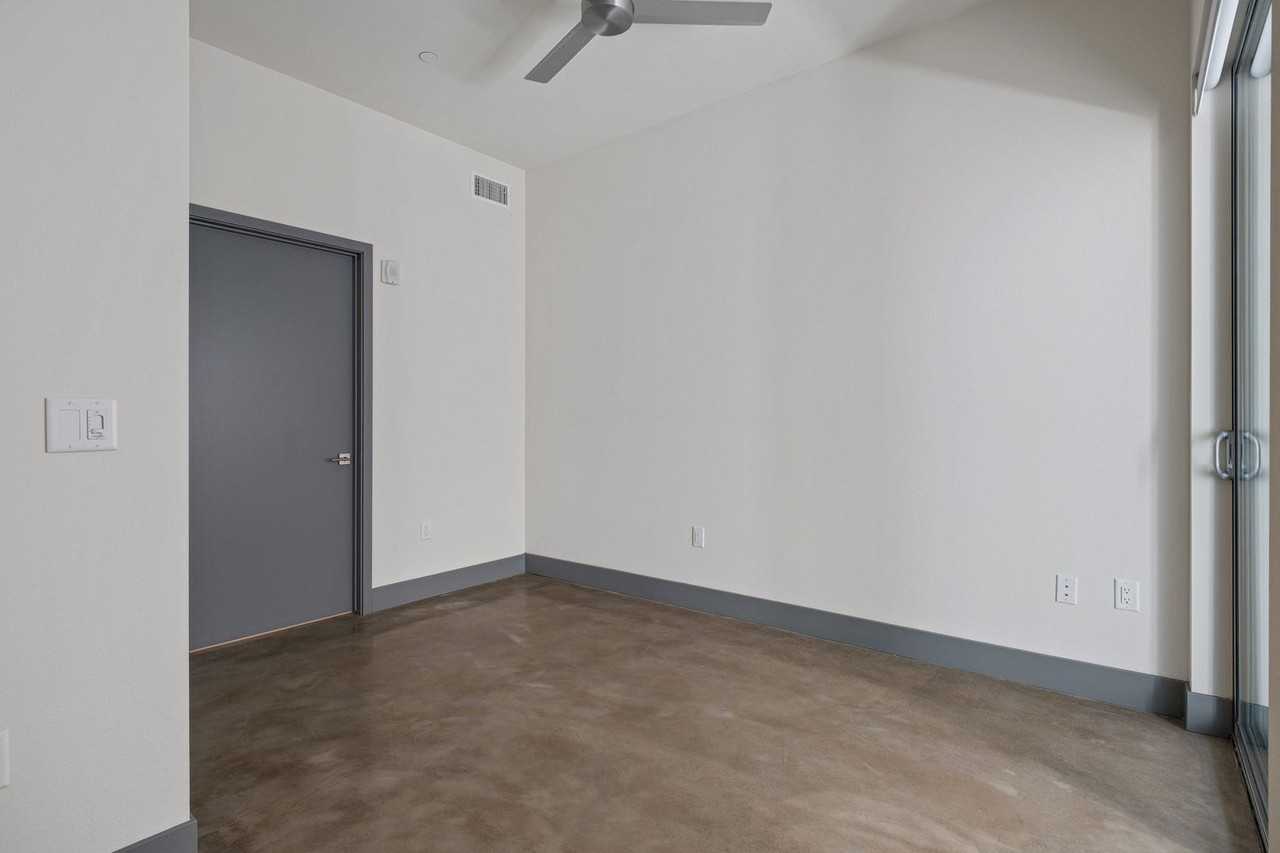 T Lofts Apts - Photo 7 of 40