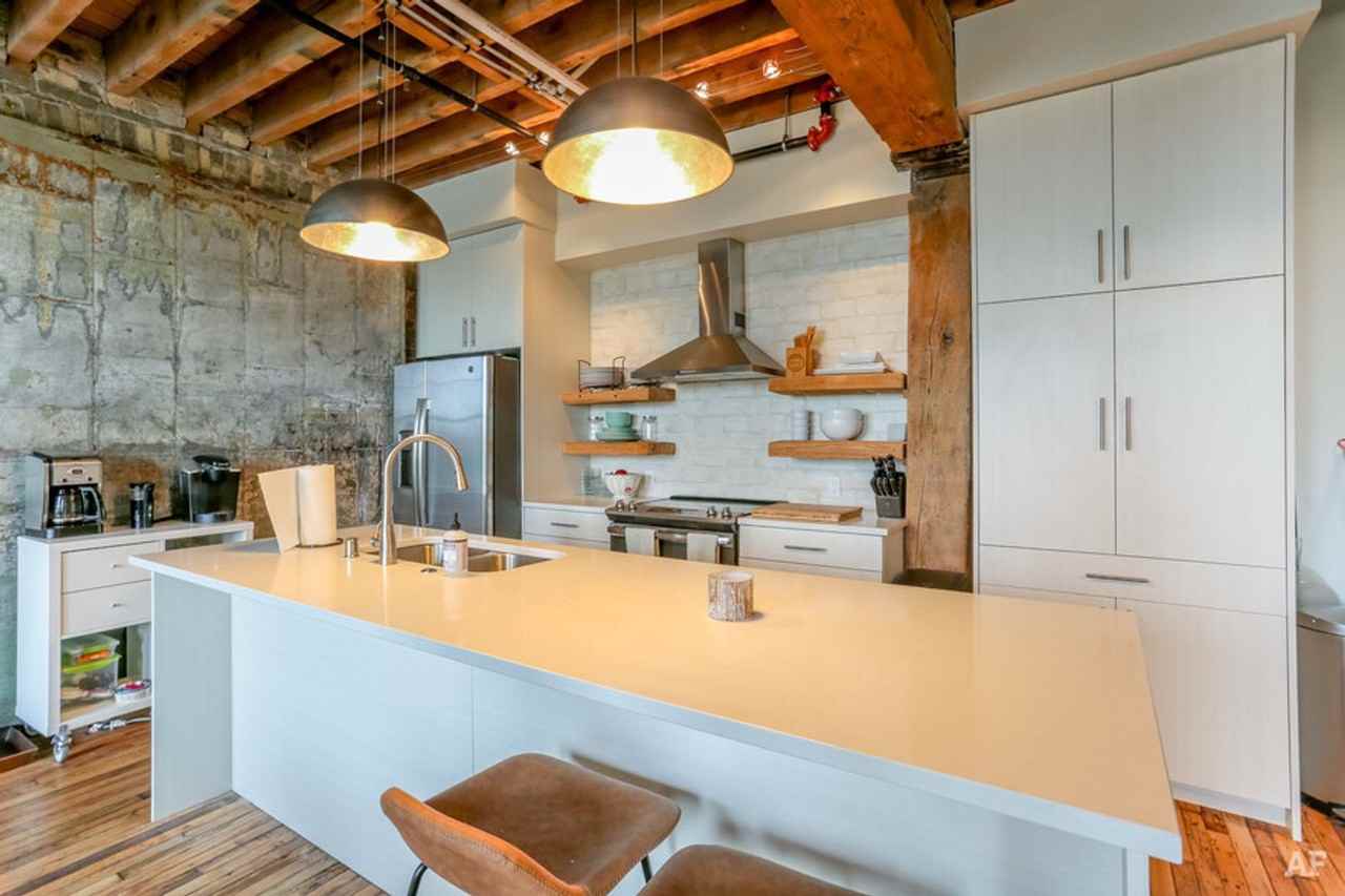 Serif MKE - Photo 4 of 10