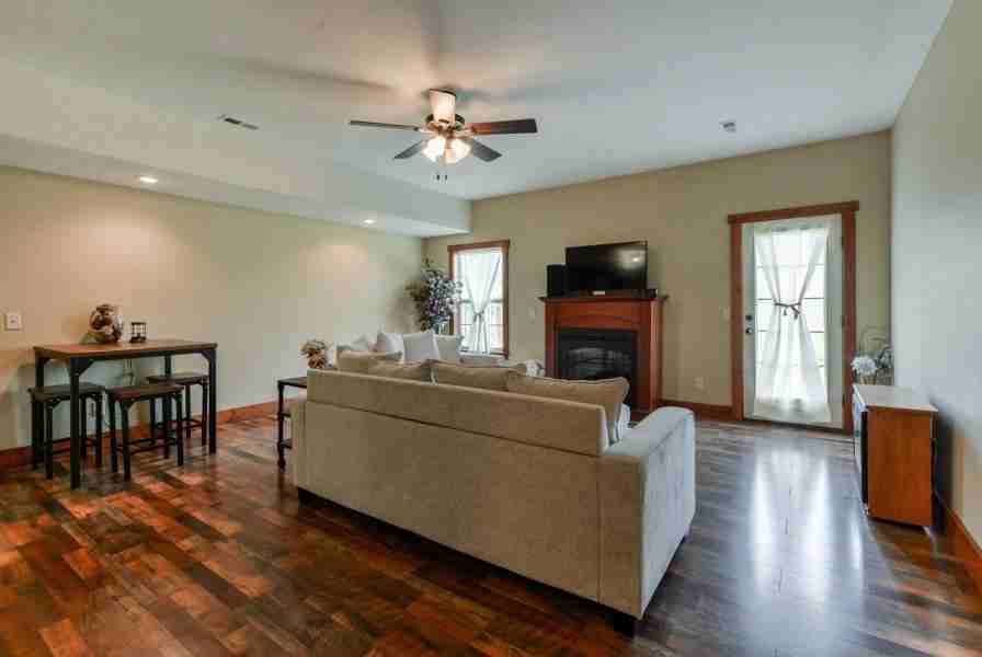 2197 West Bingham Street - Photo 3 of 10
