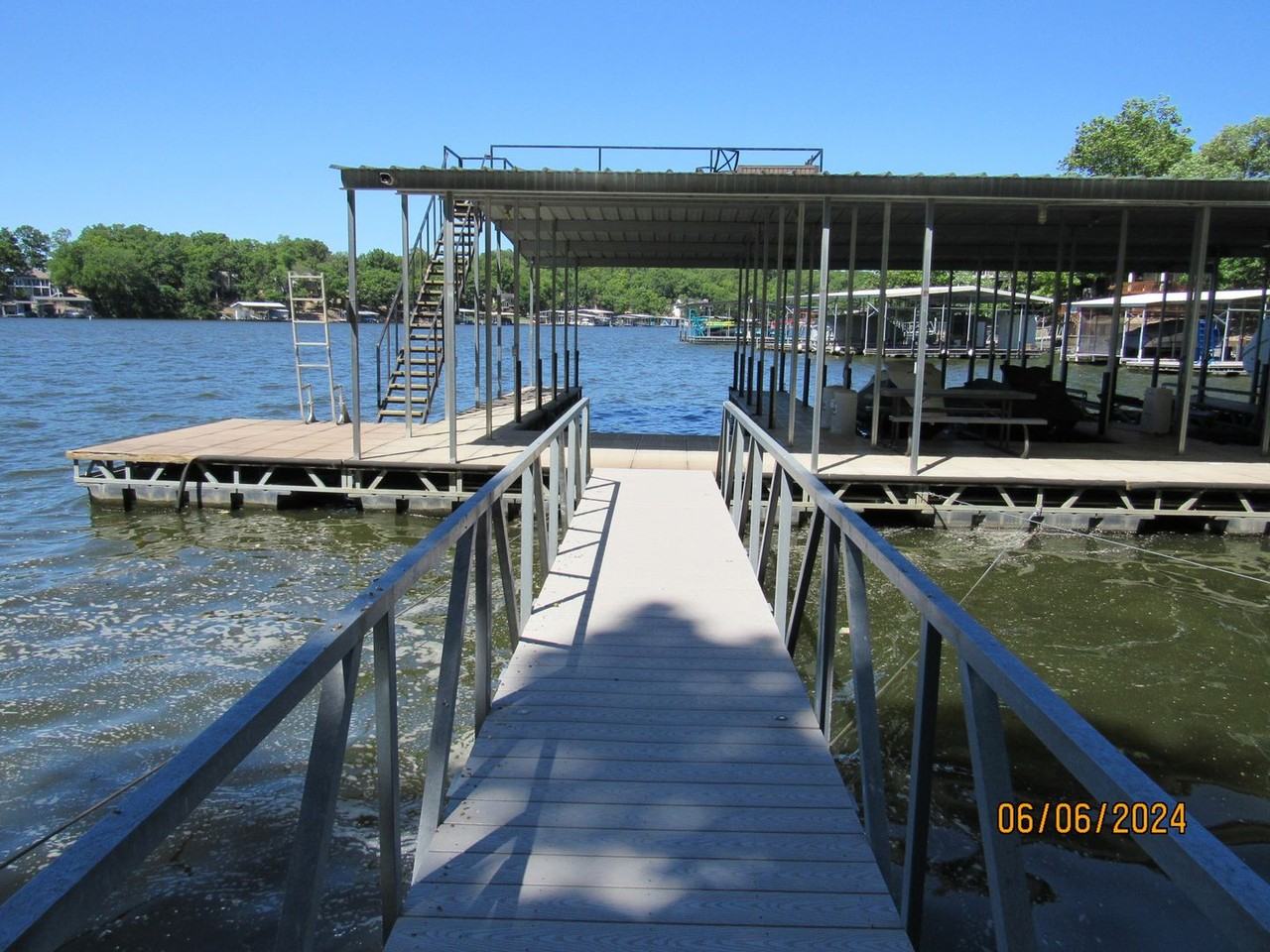 77 Honeysuckle Rd - Photo 2 of 29