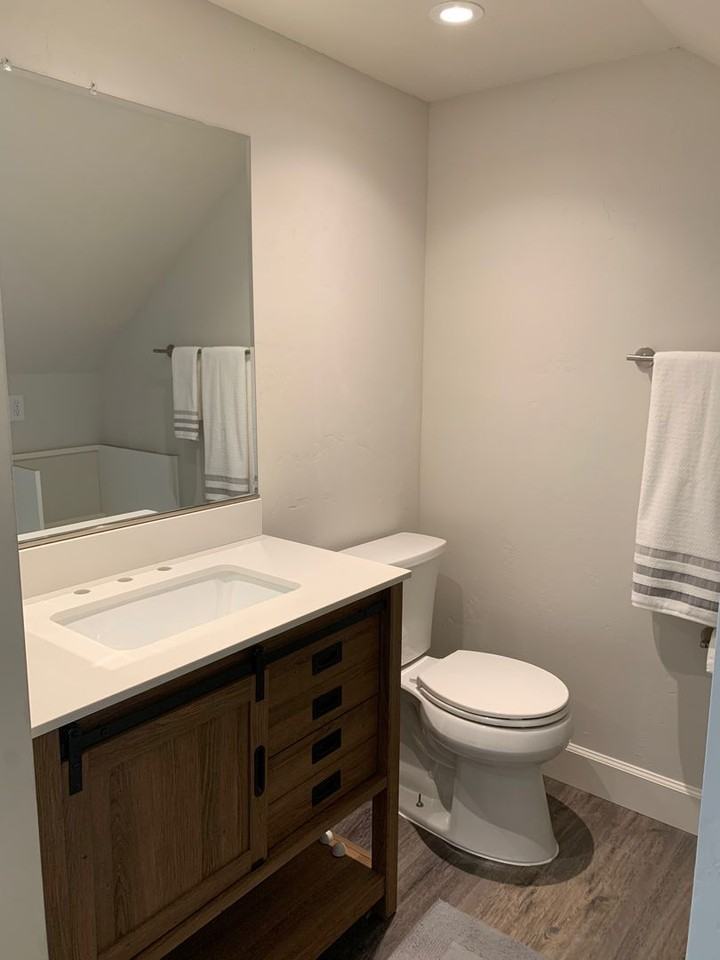 44 Sw Roosevelt Ave #C - Photo 6 of 12