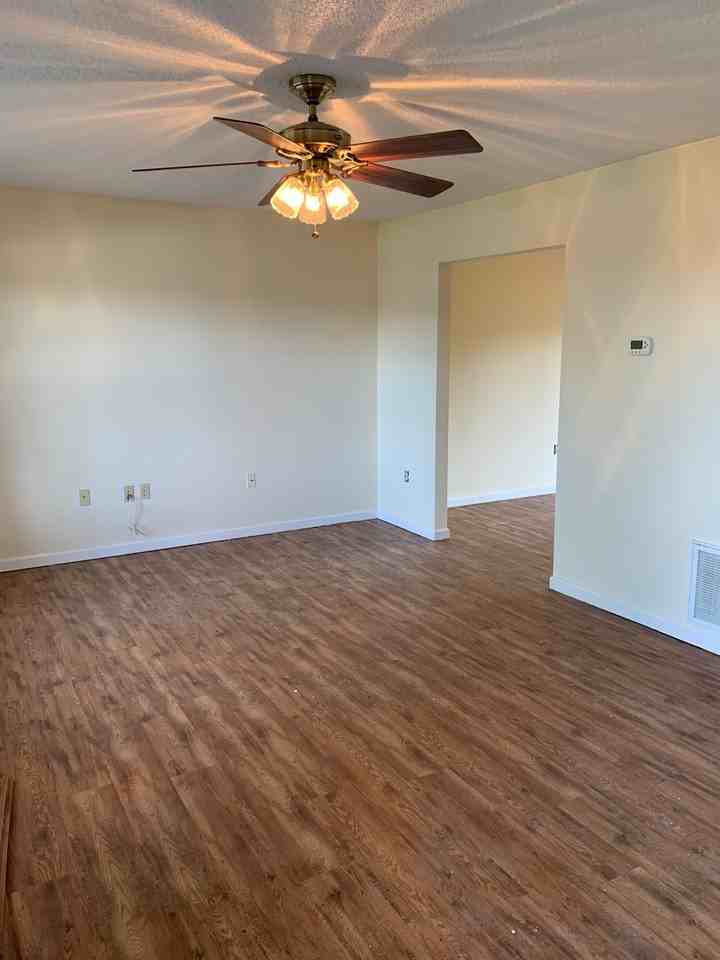 197 Community Cir - Photo 2 of 14