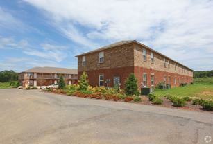 Hannah Ridge Apartments - Photo 1 of 1