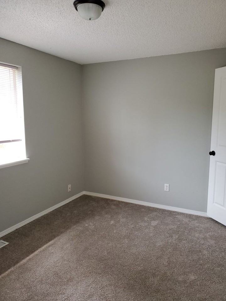 1954 Sw Galley Ct - Photo 7 of 13