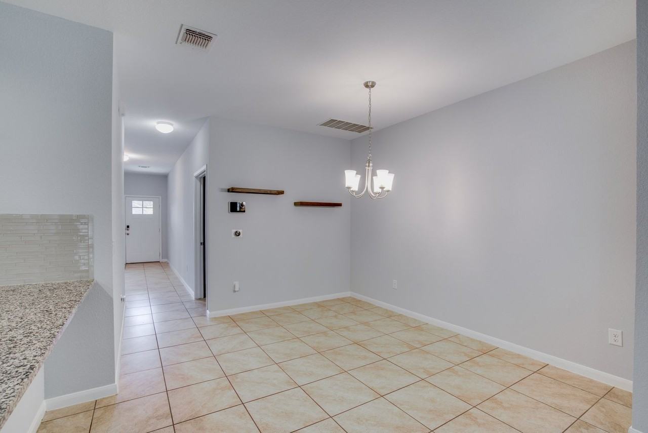 6700 Branrust Dr - Photo 4 of 21