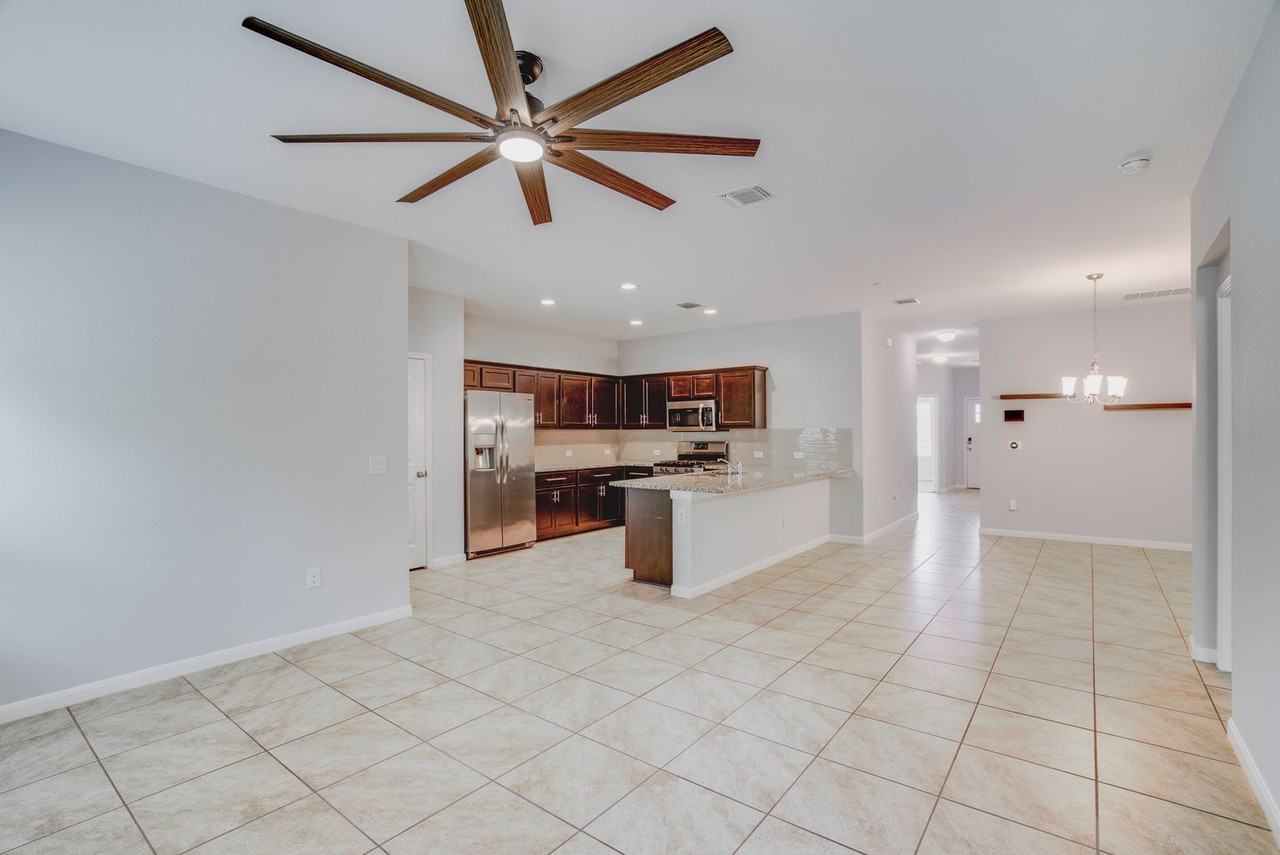 6700 Branrust Dr - Photo 7 of 21