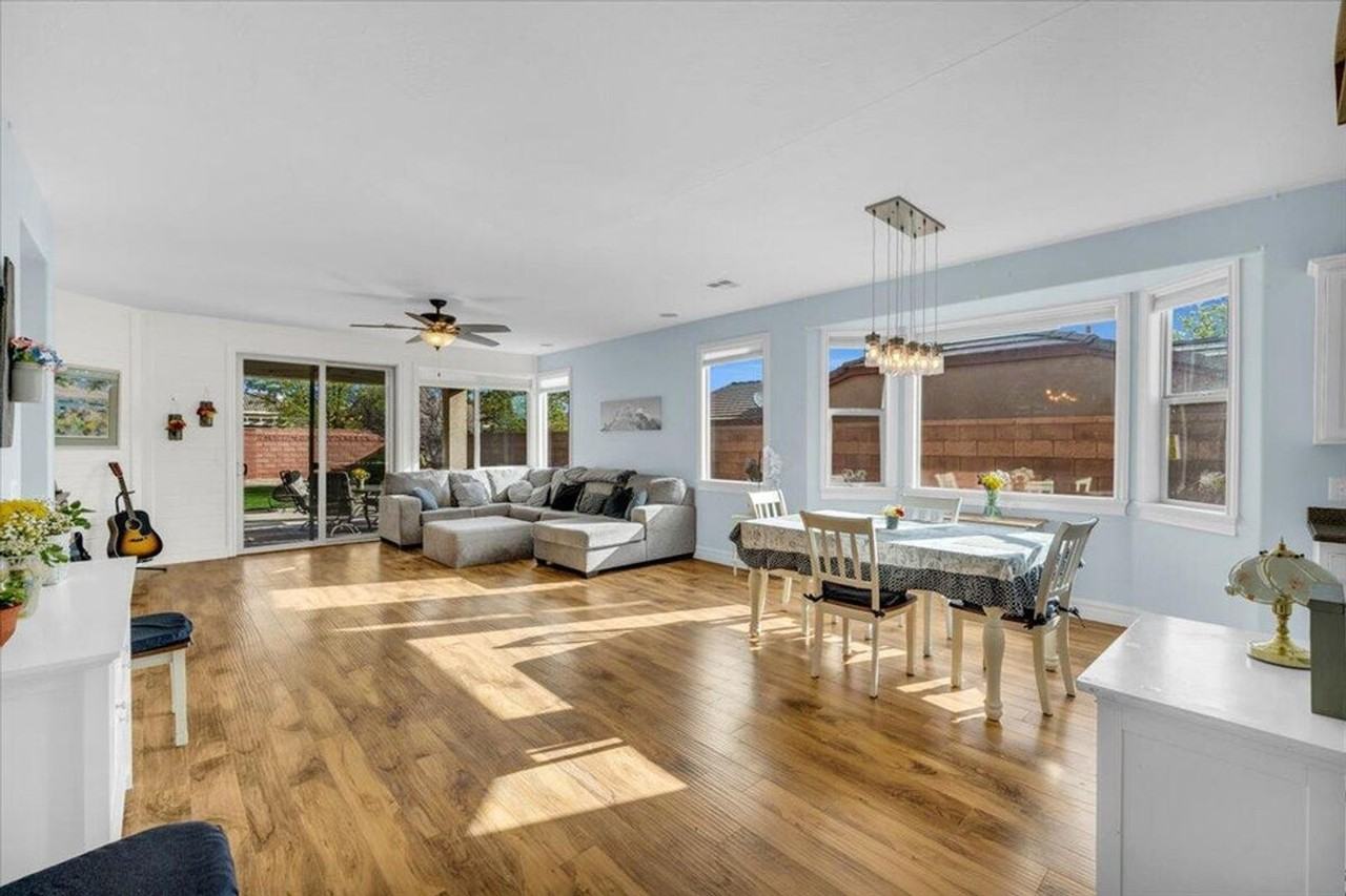 2969 E Hidden Hills Ave - Photo 2 of 40