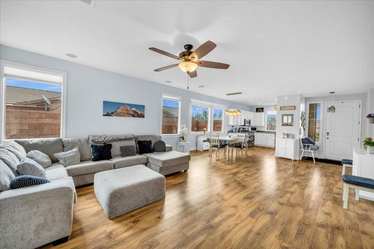 2969 E Hidden Hills Ave - Photo 3 of 40