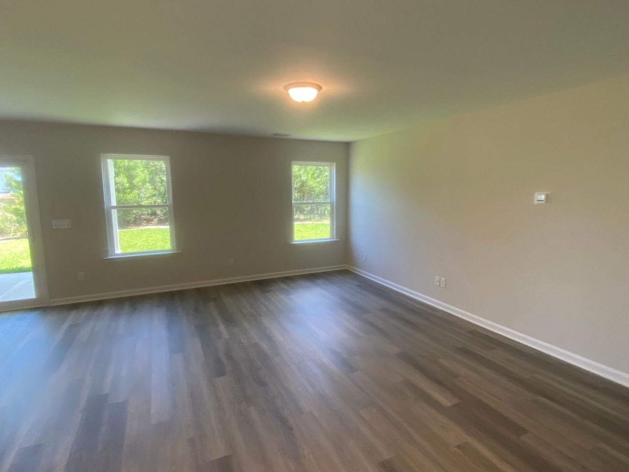 224 Cromer St - Photo 4 of 31