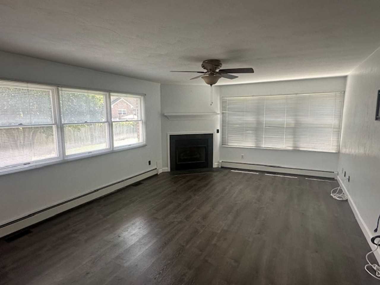 107 Orchard St - Photo 2 of 12