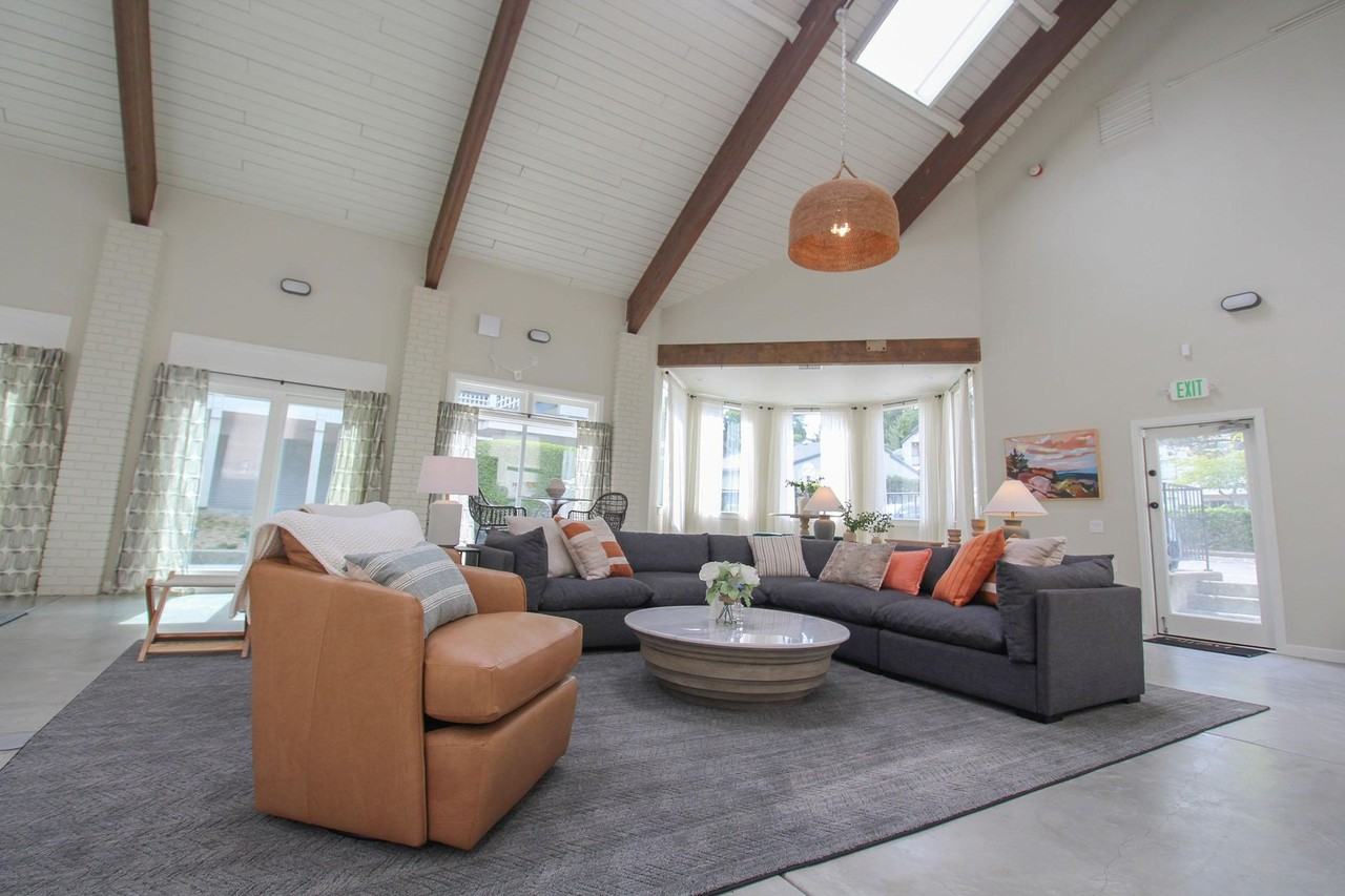 Arbour Court - Photo 6 of 25