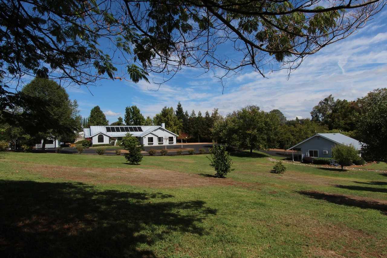 9910 Angel Pl - Photo 2 of 28