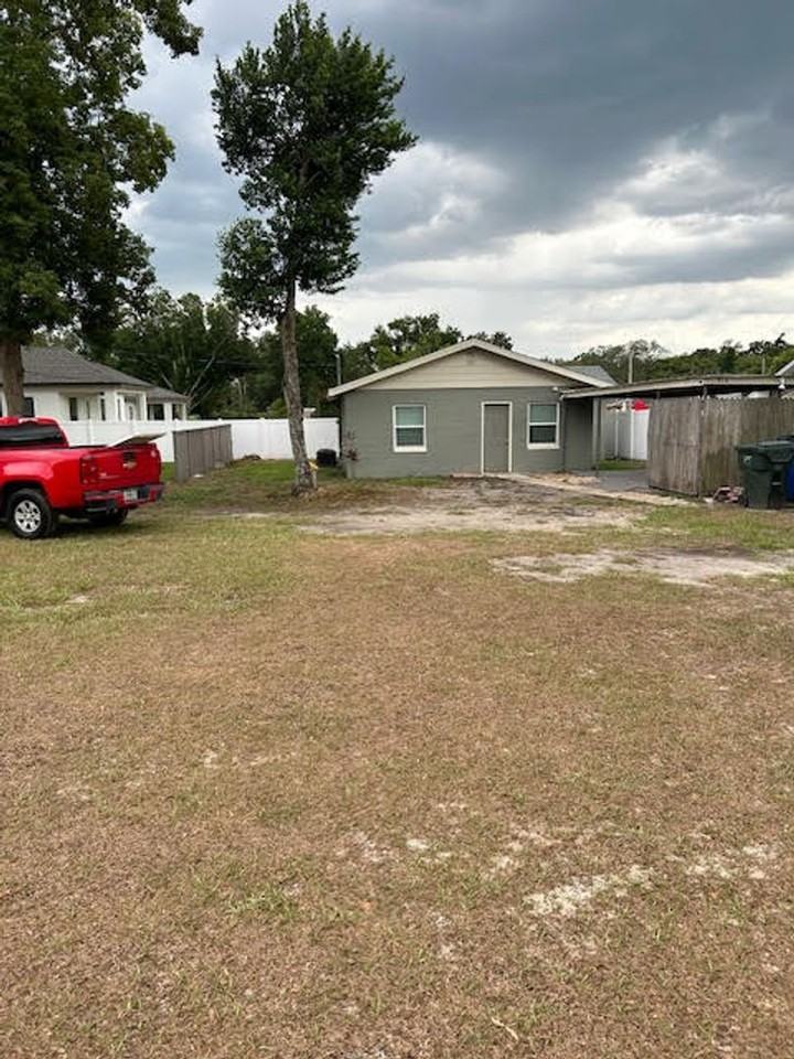 816 Ariana St - Photo 5 of 10