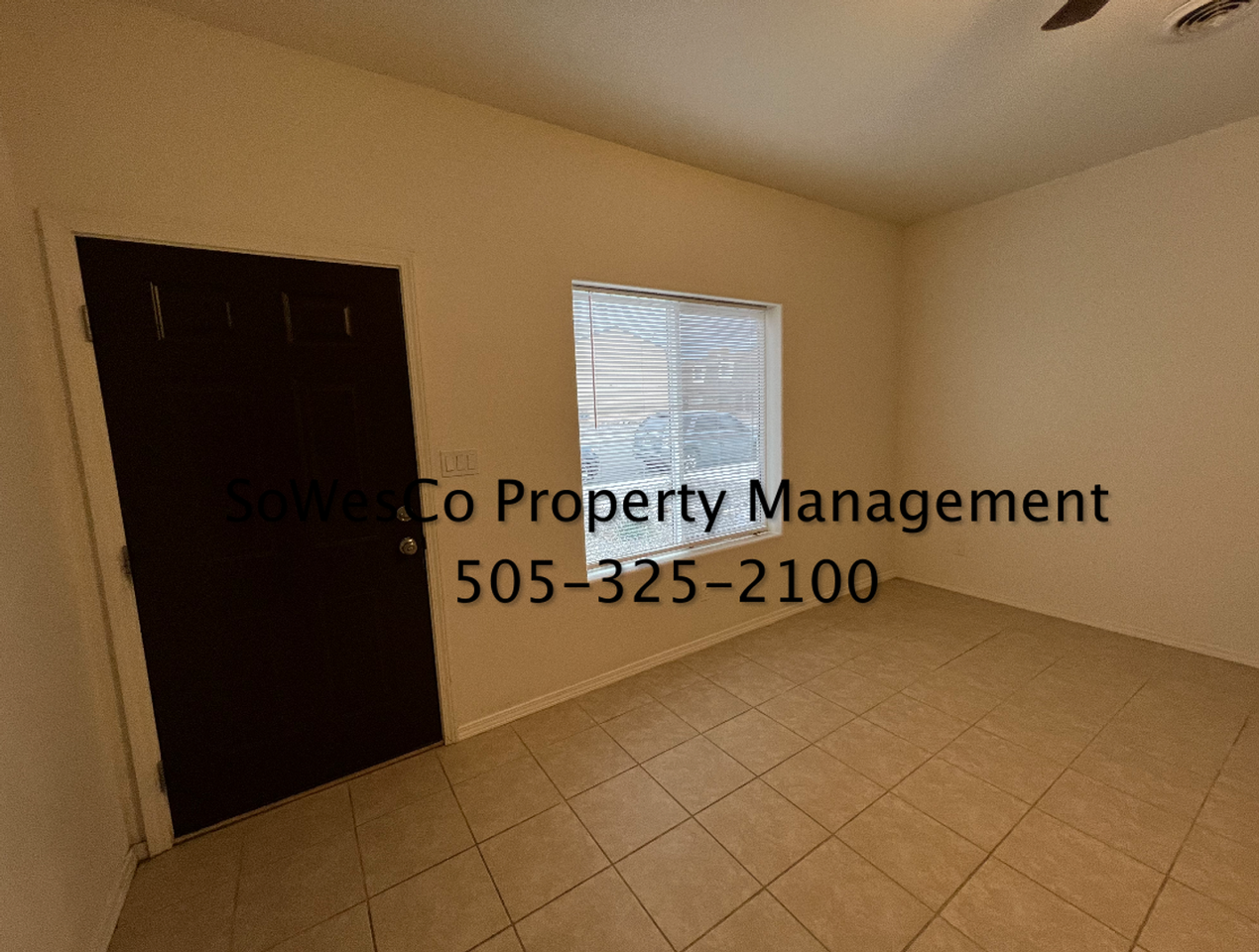 2805 Parque De Oeste - Photo 2 of 10