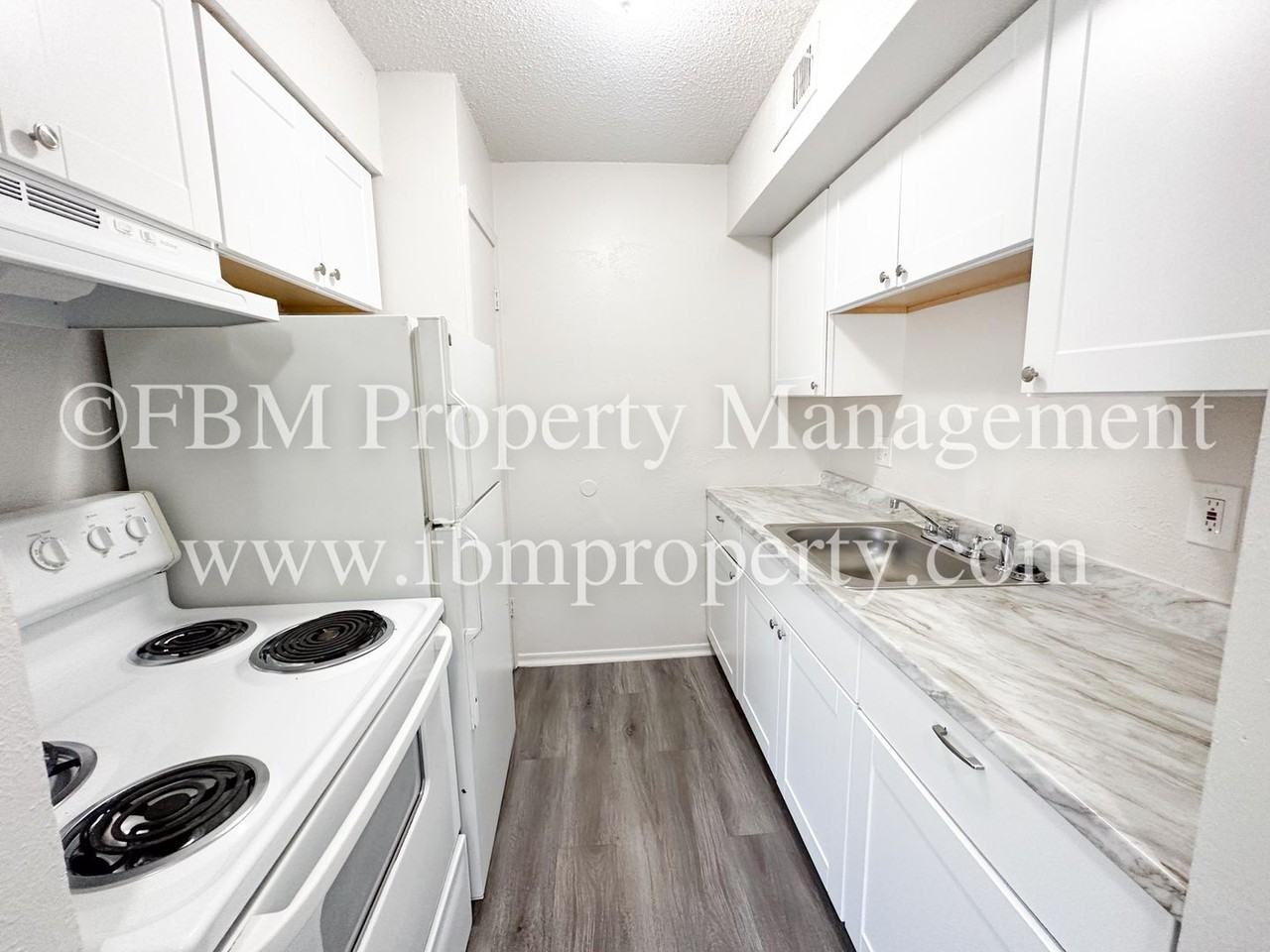 1401 N Clay St #A - Photo 5 of 12