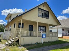 featured image of 3008 E Rowan Ave