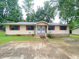 featured image of 215 Parris St Se