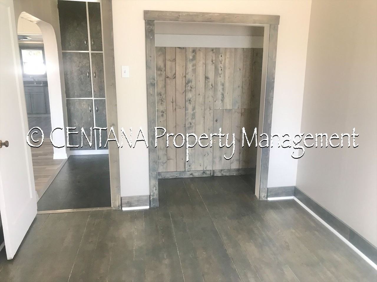 2221 Princeton St - Photo 7 of 15